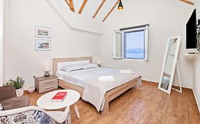 Apartments Isja